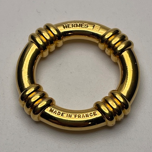 Hermes Bouée Goldtone Scarf Ring - Preowned - Picture 2 of 6
